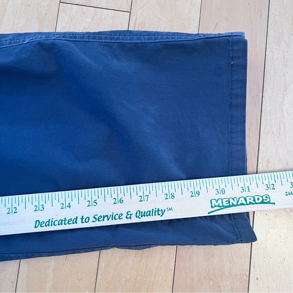 Kuhl Gray Roll Up Cargo Pants with Straight Leg Cut - Picture 14 of 14